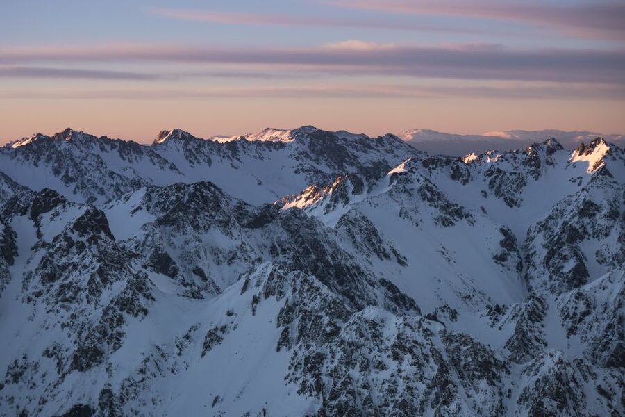 Mt Cook: 55-Minute Scenic Flight in Helicopter or Ski Plane - Who will enjoy this flight most?