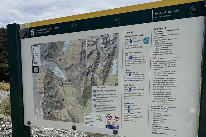 Mt. Cook Full Day Group Tour via Tekapo from Christchurch - Hooker Valley: a short taste of a famous track