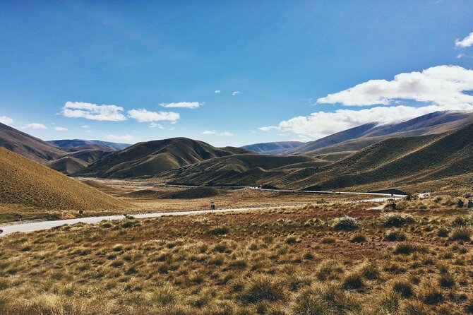 Mt Cook & Lake Tekapo 2-Day Small Group Tour from Queenstown - The high road at Lindis Pass