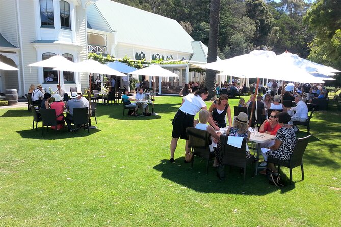 Napier: Afternoon Wine Tasting + visit Silky Oaks Chocolates - Why this makes sense as an afternoon in Hawke’s Bay