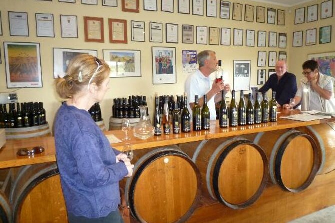 Napier: Afternoon Wine Tasting + visit Silky Oaks Chocolates - Pask Winery and the changing route