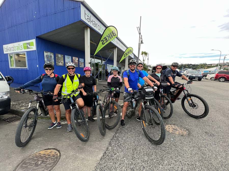 Napier: Cruise Self-Guided Cycle Ride to Winery - Half Day - The 50-kilometre coastal route