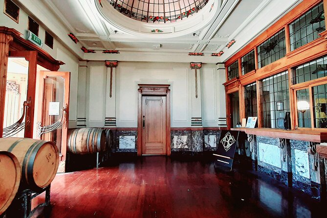 Napier Gourmet Winery Luncheon + tastings at 3 Great Wineries - Who gets the best value from the $154.52 price