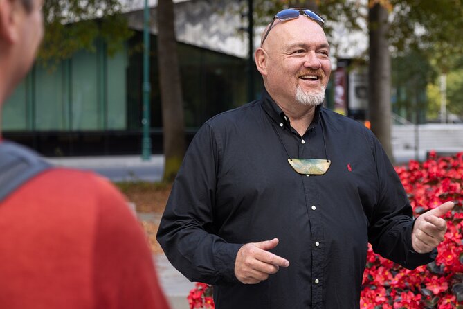 Ōtautahi: Christchurch Small-Group Inner City Food Walking Tour - A Christchurch walk that comes with lunch