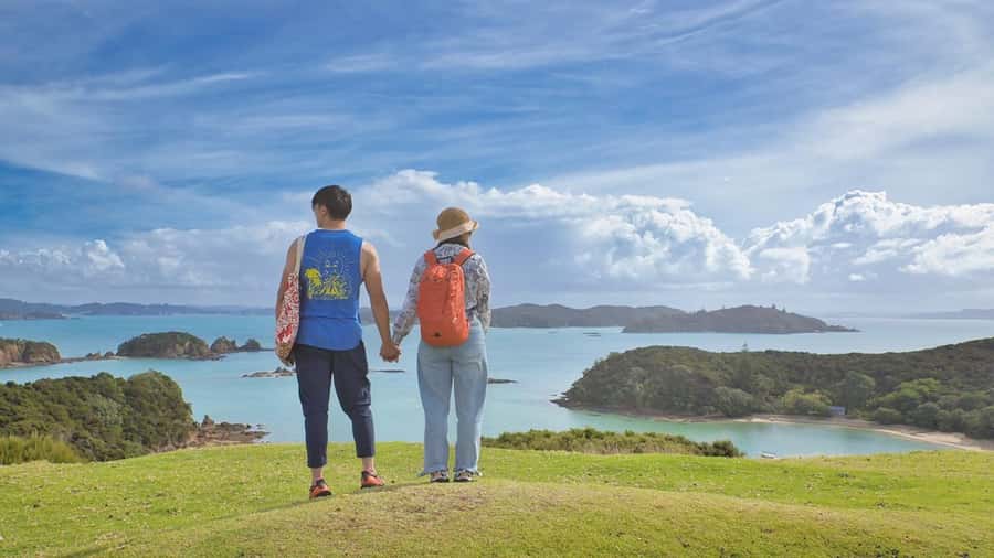 Paihia: Hole in the Rock Fast Boat with Island Stopover - What the $89 price gets you
