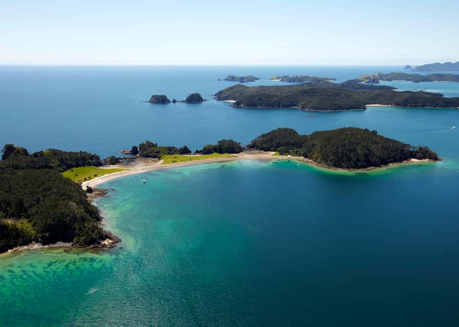 Paihia/Russell: Hole in the Rock Cruise with 2 Island Stops - Piercy Island and the Hole in the Rock