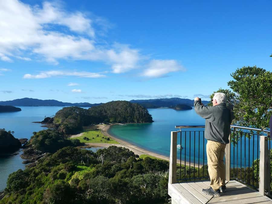Paihia/Russell: Hole in the Rock Cruise with 2 Island Stops - Who should book this experience?