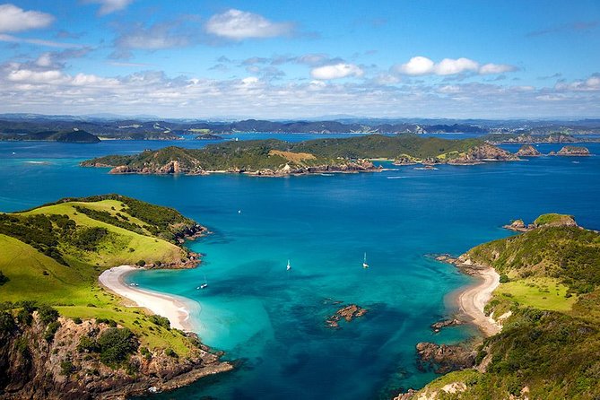 Phantom Sailing Bay of Islands - Comfort, swimming, and time on deck