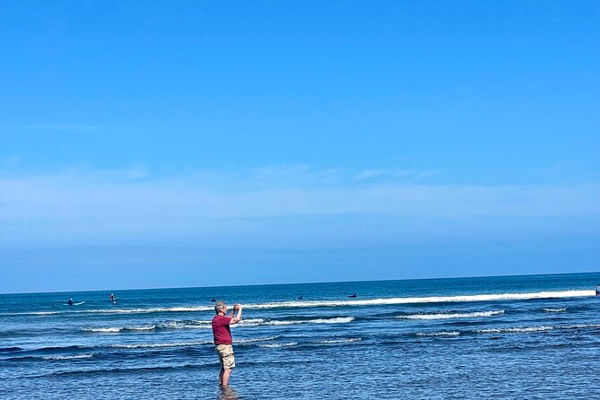 Piha Beach - Arataki Visitor Centre and the two-harbour view