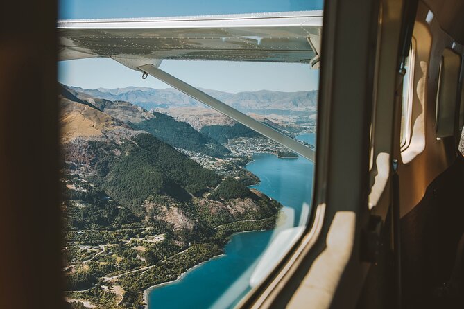 Premium Milford Sound Tour Including Cruise, Flight & Lunch - Why this Queenstown to Milford Sound route works so well