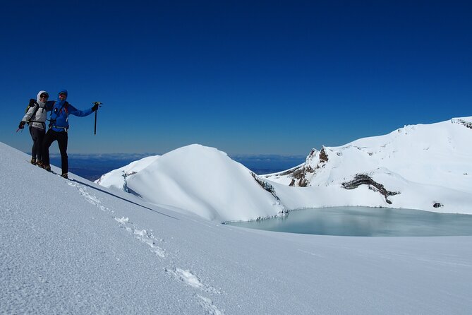 Premium Mt Ruapehu Summit Plateau Guided Group Hike - The crater lake and summit plateau views