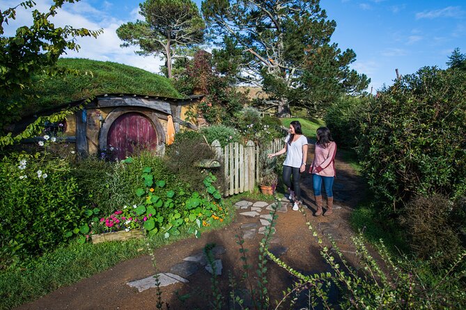 Private 2 Day Tour: Hobbiton, Waitomo, Rotorua Geothermal & Hamilton Gardens - How the $2,047.89 price makes sense, and where it may not