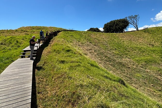 Private Auckland Best Top 5 Spots Half day Tour - Michael Joseph Savage Memorial Park and the final view