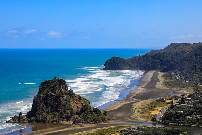 Private Auckland Sightseeing - Full Day/Half Day Hidden Gems Tour - Piha gives the day a dramatic start