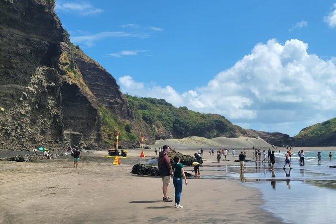 Private Auckland West Coast Tour Piha Beach and Karekare Falls - What the walking is really like