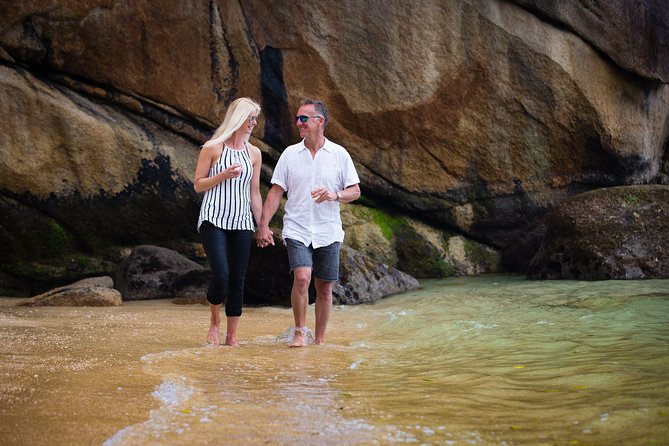 Private boat charter in Abel Tasman National Park - Kayaking, swimming, and snorkeling from the boat