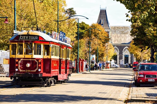 Private Christchurch City Highlight Half Day Tour - Cashmere Hill gives you the city in one glance