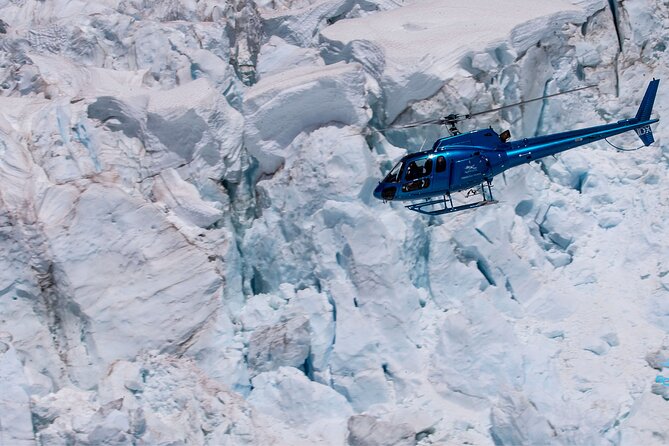 Private Flight - 2 Glaciers - Snow Landing - Franz Josef - 35mins - The family-run operation behind the flight