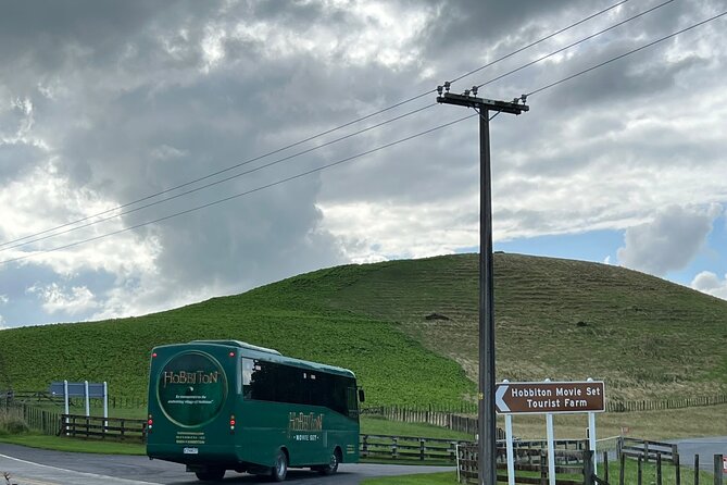 Private Round Trip Transport To Hobbiton From Auckland - Who will like this Auckland day trip