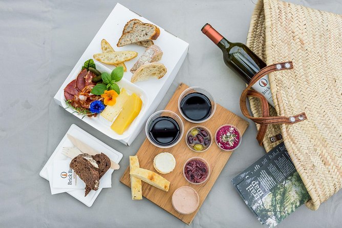 Private Tour - Horse Riding, Wine Tasting and Art Trail - What the private format is really worth