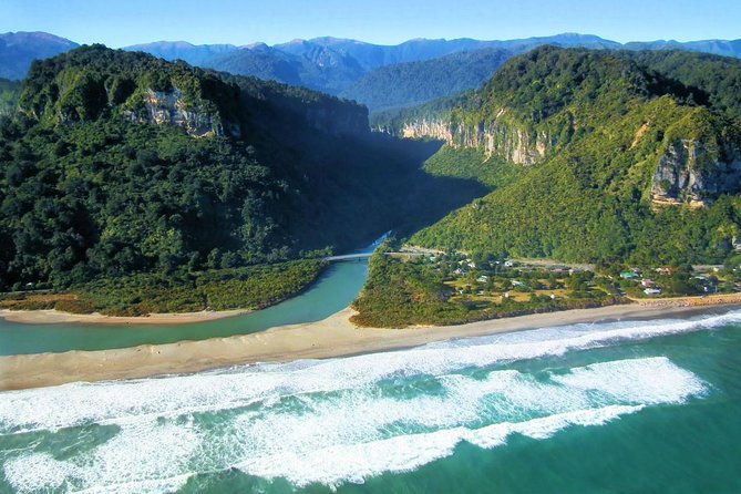 Punakaiki Blow Holes & Pancake Rocks Scenic Tour - Who will enjoy this outing most?