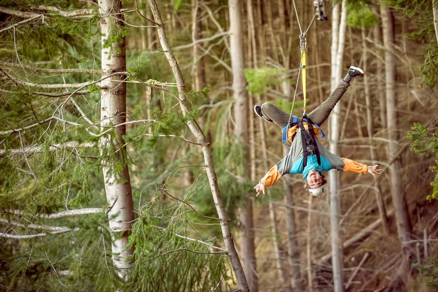 Queenstown: 3-Hour Zipline Adventure with 6-Lines - The guides shape the whole experience
