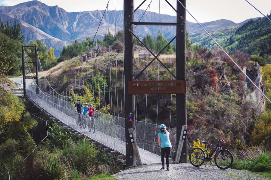Queenstown: Arrowtown To Queenstown Biking Adventure - Following the Arrow River downstream