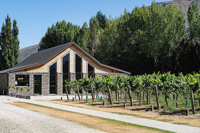 Queenstown Classic Wine Tour: 3 Winery Visits, Cave Tour & Cheese - Who will enjoy this tour most