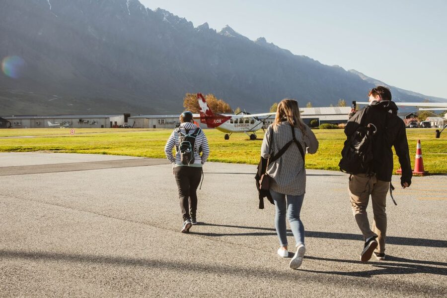 Queenstown: Day Trip to Stewart Island via Scenic Flight - Oban, Kai Kart, and a slower version of the day