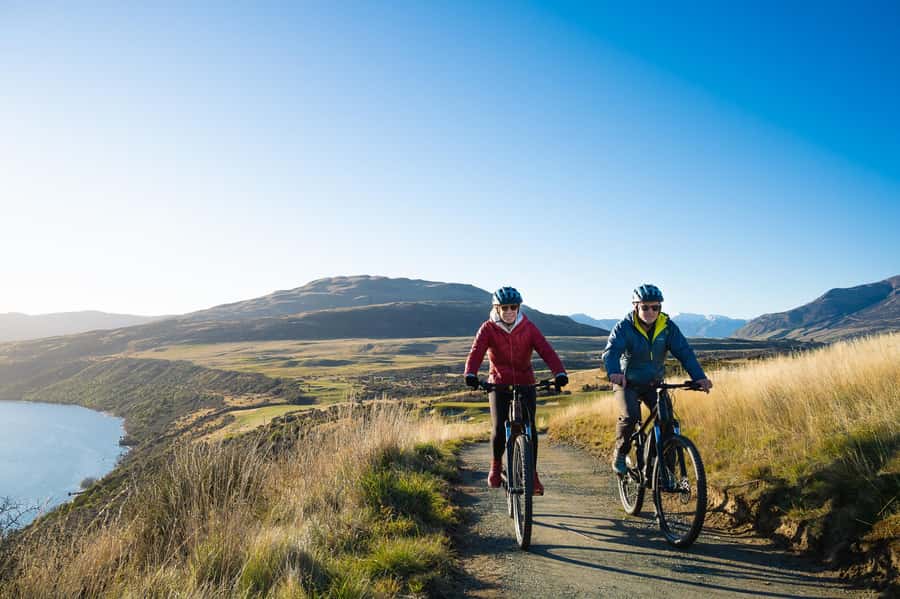 Queenstown: E-bike Hire on the Queenstown Trail - Who will enjoy this experience most?