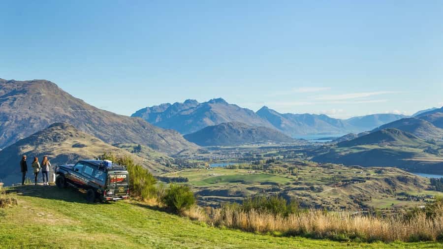 Queenstown: Full-Day 4WD Lord of Rings Tour with Lunch - Why the small vehicle matters