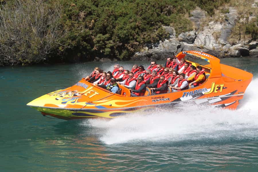 Queenstown: Jet Boat Adventure with Thunder Jet - The Kawarau River adds cliffs and tighter action