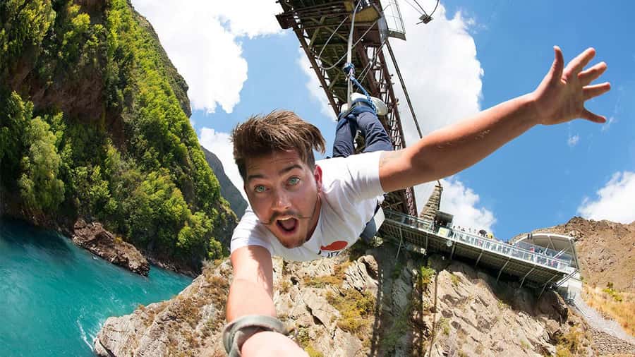 Queenstown: Kawarau Bridge Bungy - World's First Bungy! - Why the Kawarau Bridge matters