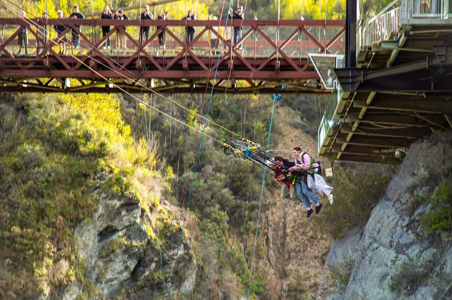 Queenstown: Kawarau Swing! (Solo, Tandem or Triple!) - A giant swing above the Kawarau River