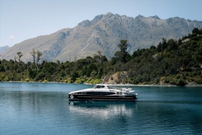 Queenstown Lake Cruise and Walter Peak Farm Adventure