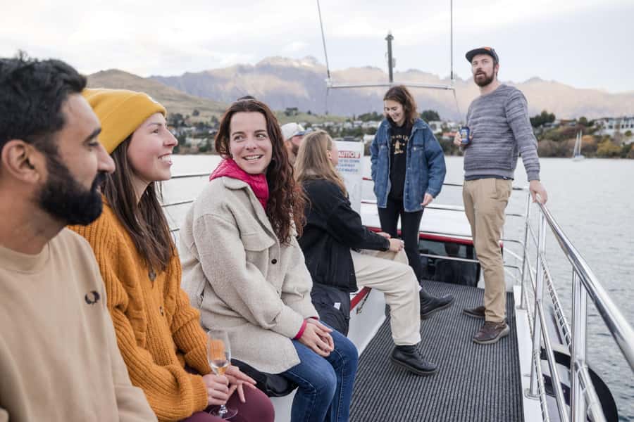 Queenstown: Lake Wakatipu Scenic Cruise - How to make the most of your 90 minutes