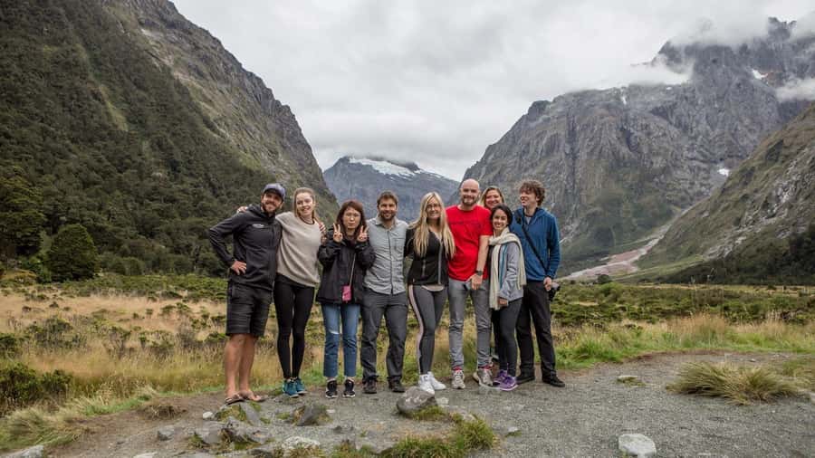 Queenstown: Milford Sound Day Trip - Cruise & Picnic Lunch - Eglinton Valley opens the view