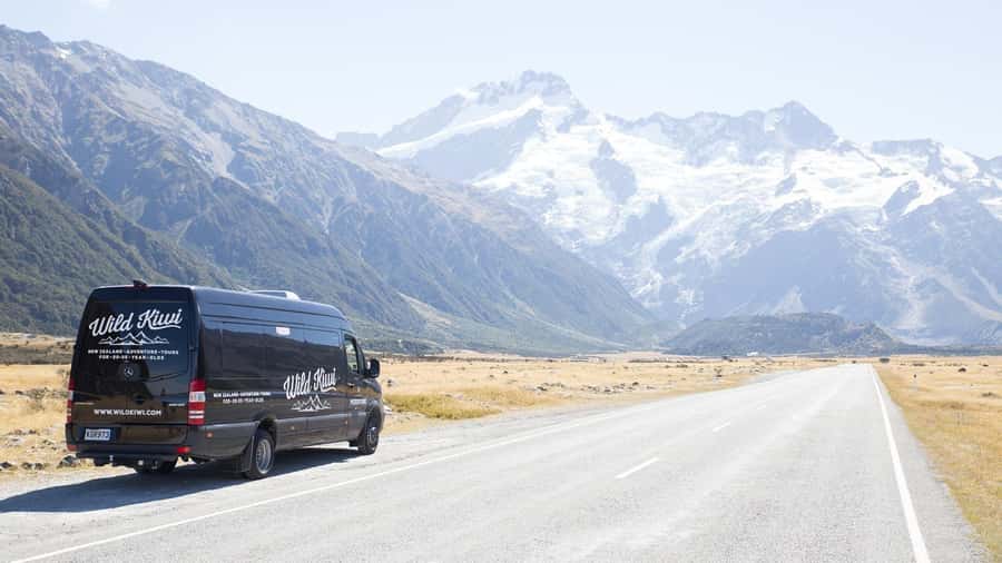 Queenstown: Milford Sound Day Trip - Cruise & Picnic Lunch - Mirror Lakes gives the first easy photo stop