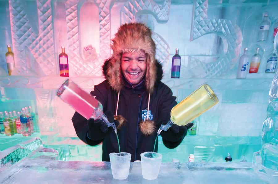 Queenstown: Minus 5 Ice Bar Experience with Drink Options - Why the staff and music matter