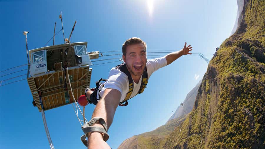 Queenstown: Nevis Bungy - Australasia's Biggest Bungy! - Safety, Staff, and Group Size