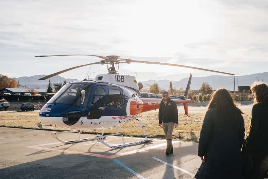 Queenstown: Pilot's Choice Helicopter Tour & Alpine Landing - Taking off from Queenstown Airport