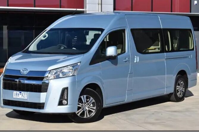 Queenstown Private Airport Transfer: Door to Door Service - Vehicles, luggage, and comfort on the road