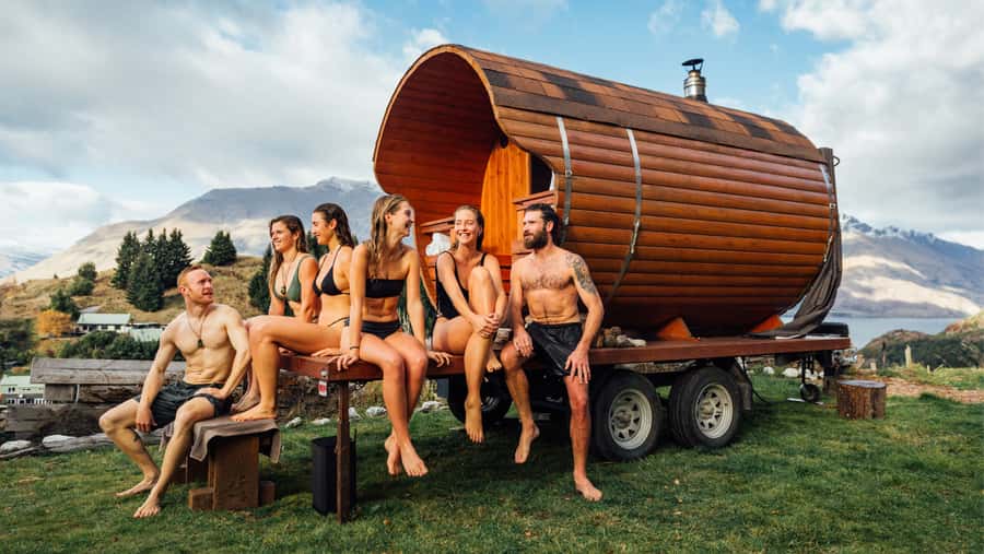 Queenstown: Riverside Sauna and Cold Plunge Experience - A hot and cold reset beside the Kawarau River