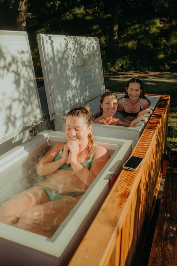 Queenstown: Riverside Sauna and Cold Plunge Experience - Why the scenery adds real value