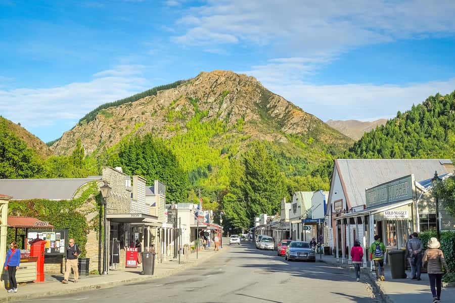 Queenstown: Scenic Highlights, Tour with Wine & Lake Cruise - Gibbston and the Kawarau Bungy Bridge