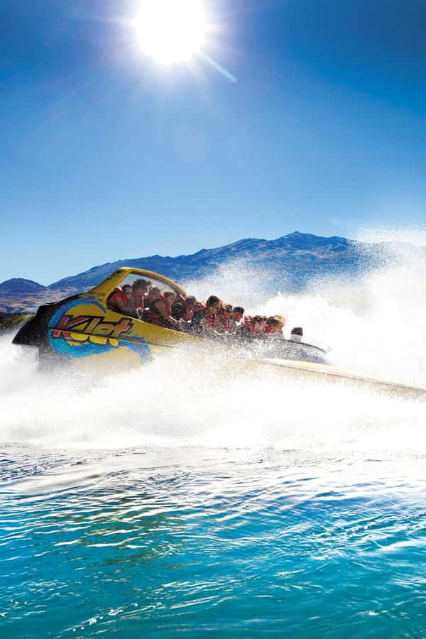 Queenstown: Shotover River and Kawarau River Jet Boat Ride - The guides make a real difference