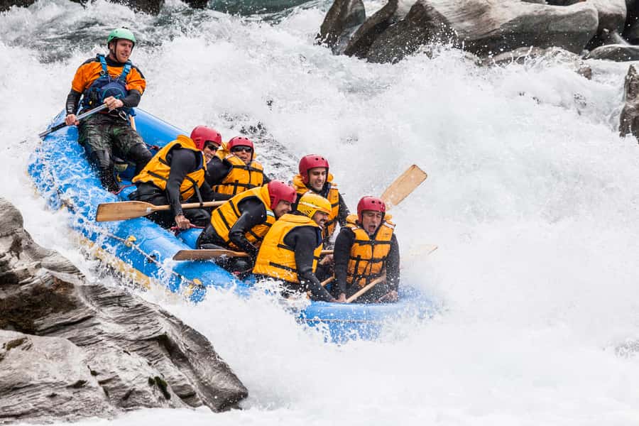 Queenstown: Shotover River Whitewater Rafting Trip - Getting suited up at the river