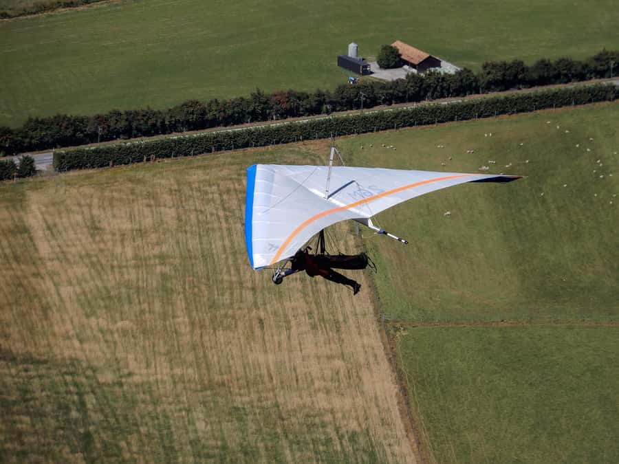 Queenstown: Tandem Hang Gliding Experience - Getting Ready for a Tandem Flight