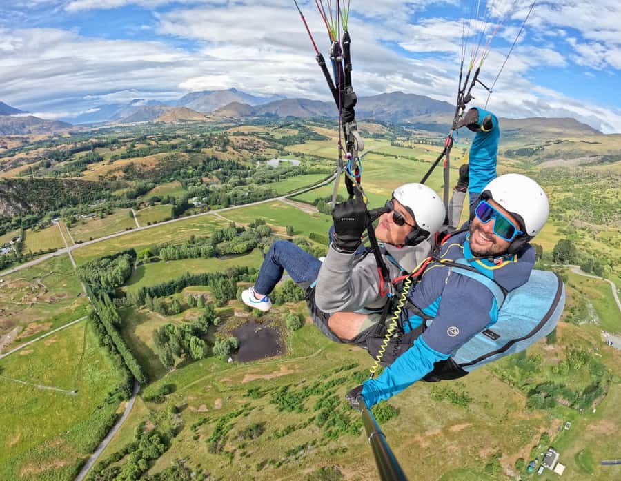 Queenstown: Tandem Paragliding Experience - What the Coronet Peak launch feels like