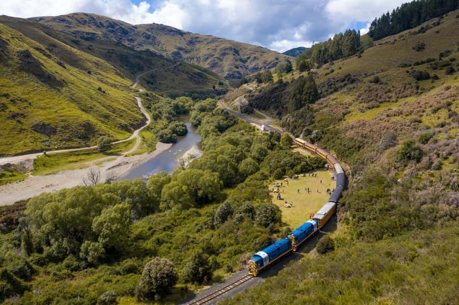 Queenstown to Dunedin Incl Taieri Gorge Train (One-Way) - Key points to know before booking
